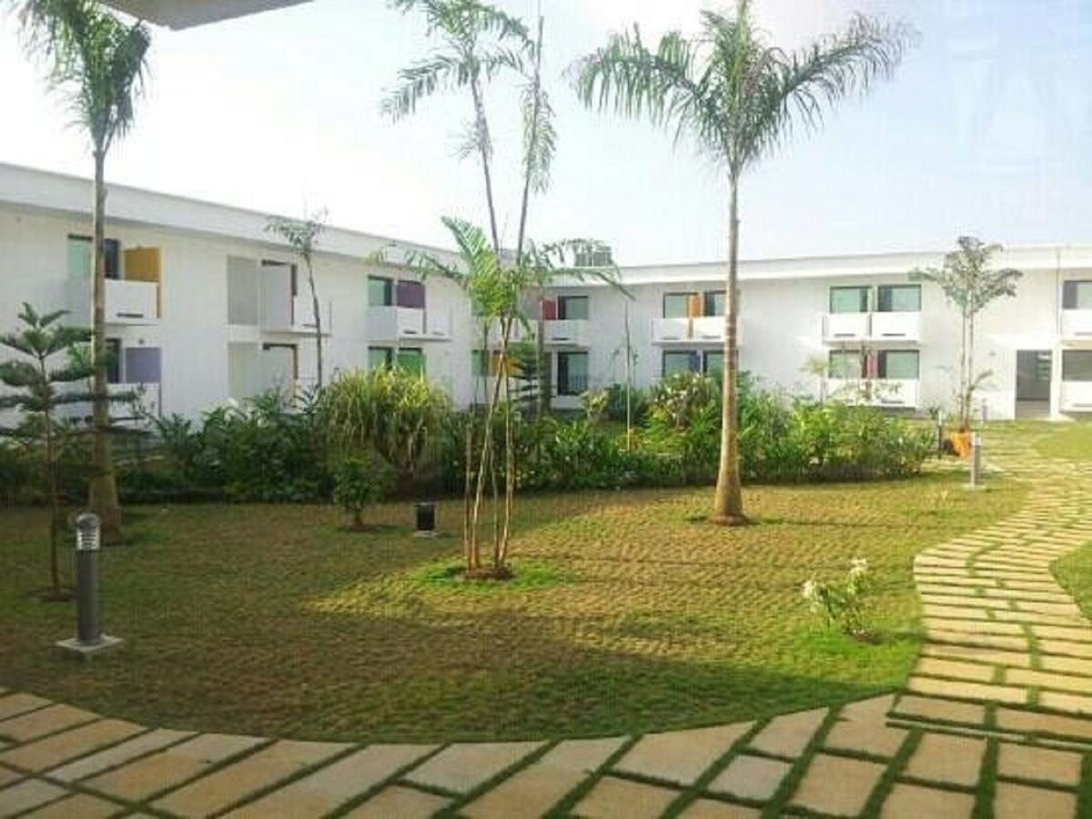 Onomo Hotel Abidjan Exterior photo